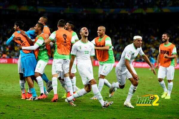 صور : الجزائر ، ثالث منتخب عربي يتأهل للدور الثاني