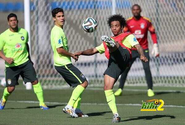 صور: استعدادات المنتخب البرازيلى للقاء تشيلى مساء اليوم