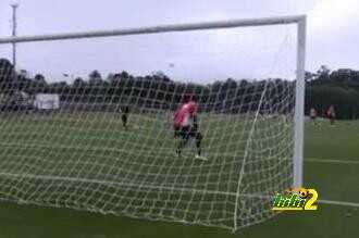 ديفور يسجل هدفا رائعا في تدريبات بلجيكا