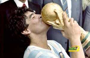 Argentina's soccer star team captain Die