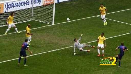 البرازيل تدخل التاريخ بعد الهزيمة من هولندا من الباب الأسود ..!