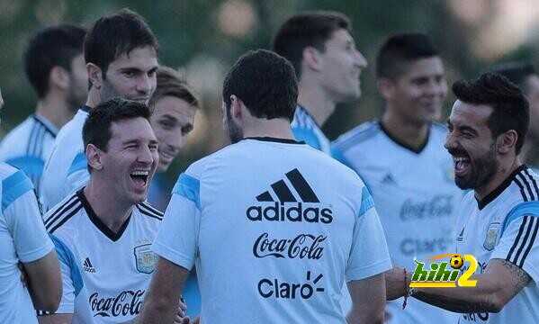 صور: ضحكات ميسى ترفرف عالية فى تدريبات منتخب التانجو !