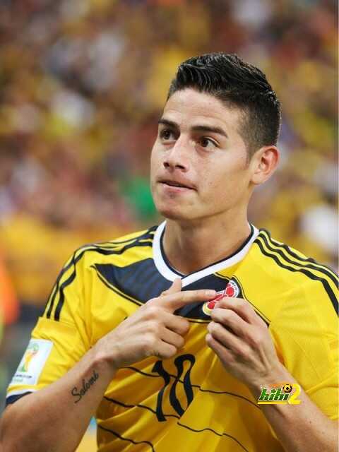 صور : جيمس يوقع على عقد انضمامه لريال مدريد