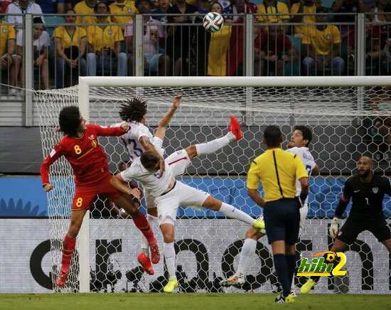 كومبانى قائد المنتخب البلجيكى يشيد ببراعة هاوارد حارس أمريكا !