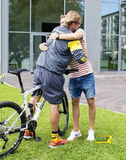 2N_Klopp_Durm_bvbnachricht_voll_regular