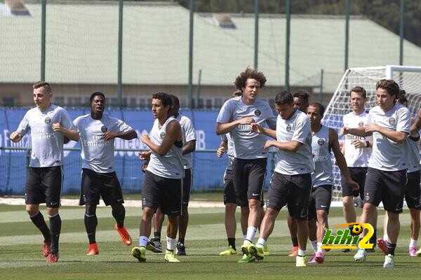 صور : ديفيد لويز يشارك في تدريبات باريس للمرة الأولى