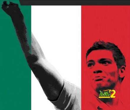 صورة : خيمنيز يجتاز الكشف الطبي ويوقع عقوده مع اتليتكو مدريد