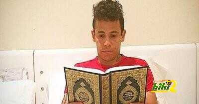 محترف الفتح البرازيلي يقرأ القرأن