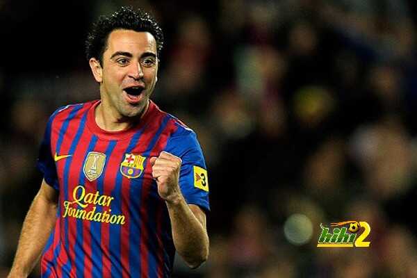 تشافي يعادل أسطورة مدريد ويقترب من الانفراد بالرقم القياسي
