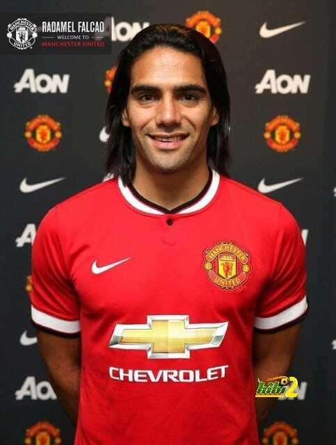 1409618507902_wps_91_Falcao_Twitter_ManUtd