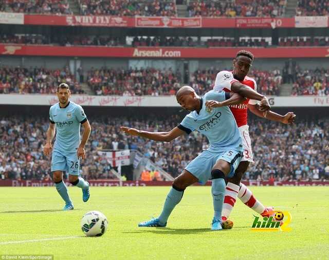 1410609673764_wps_24_Arsenal_s_Danny_Welbeck_t
