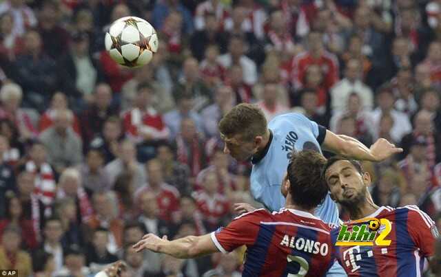 1410984250135_wps_54_Manchester_City_s_Edin_Dz