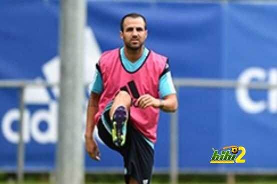 قائد تشيلسي يشيد بفابريجاس