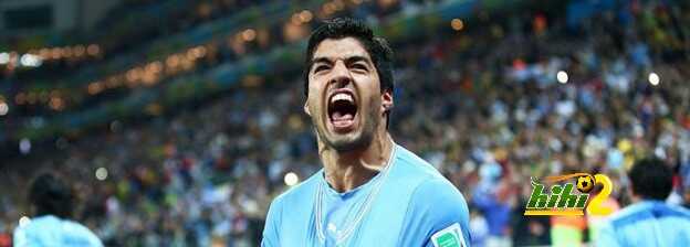 فيديو : سواريز يفقد اعصابة ويعتدي على احد اعضاء المنتخب السعودي