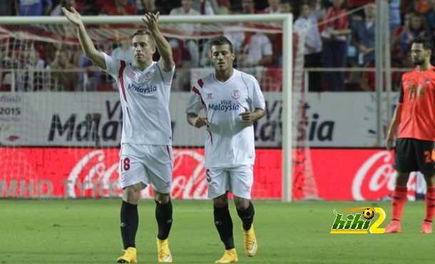 صورة : جيرارد ديولفيو يتفوق على ميسي ويبدع مع أشبيلية  ..!