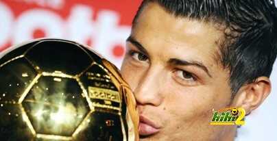 هل الكلاسيكو حسم جائزة افضل لاعب في العالم ..؟!