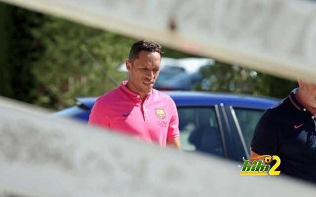 adriano-correia-las-instalaciones-ciutat-esportiva-joan-gamper-este-lunes-1413796539954