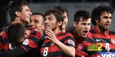 14 مشجع استرالي يساندون سيدنى امام الهلال