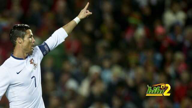 FBL-EURO-2016-POR-ARM