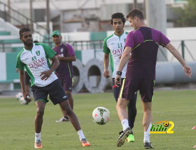 وسط متابعة رئيس النادي وحضور شرفي :  الأهلي يجري مرانه الرئيسي استعدادًا للإتحاد