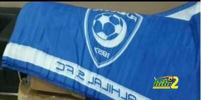 فيديو : منع علم الهلال امام النصر