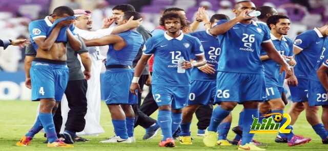 ريجي يريح اللاعبين بالتدوير