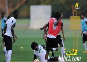 الاخضر فى سيدنى.wmv_snapshot_00.07_[2015.01.02_23.34.01]