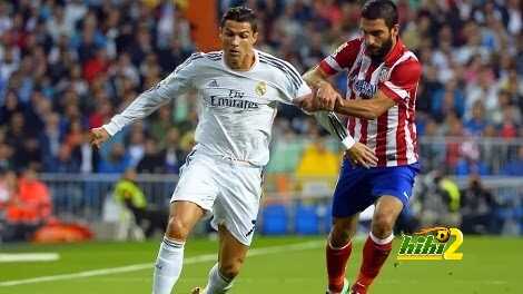 صورة : ريال مدريد يتمسك بسحر سنتياجو بيرنابيو ..!