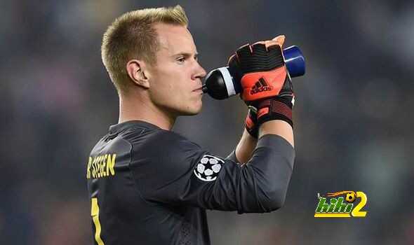 ليفربول يراقب حارس برشلونة