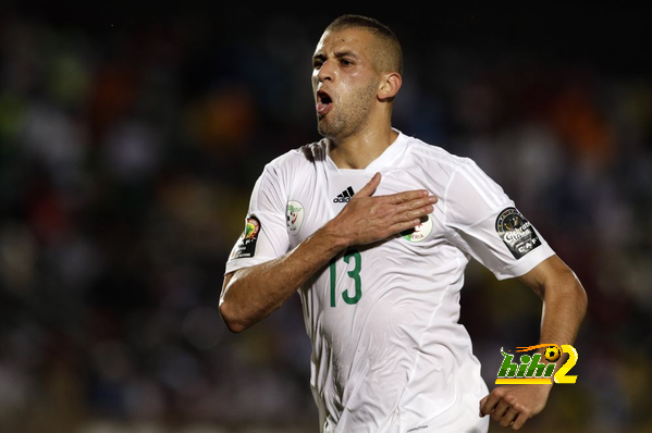 التشكيلة الرسمية للمنتخب الجزائري أمام البلاك ستارز