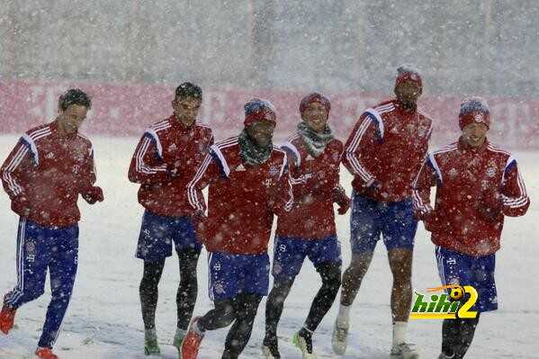 صور : تدريبات بايرن ميونخ وسط الثلوج