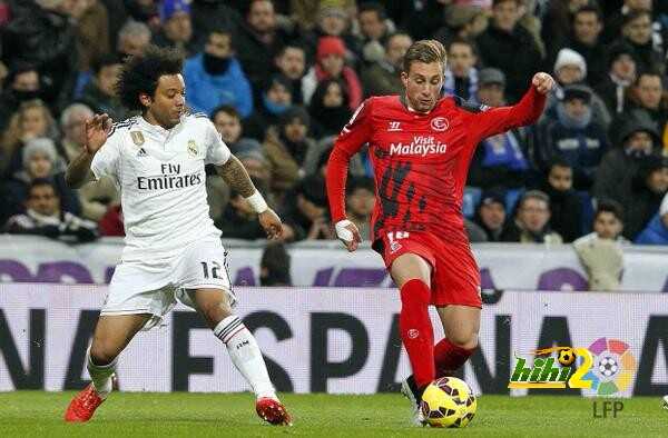 صور : ريال مدريد ينهي الشوط الأول متقدما بهدفي جيمس وخيسي