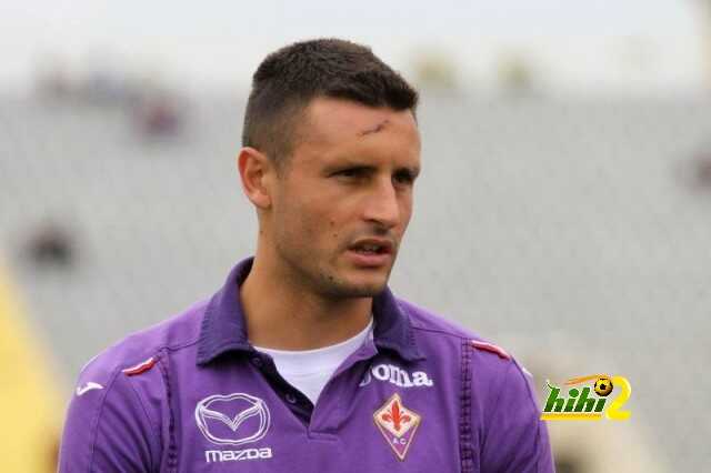 لاعب فيورنتينا قريب من تجديد عقده