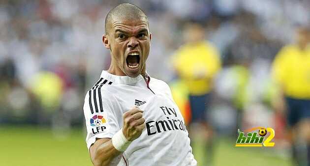 صورة : ريال مدريد يحتفل بيوم ميلاد نجميه خيسي وبيبي