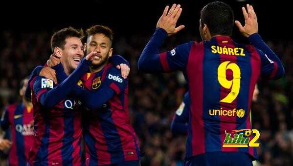 صورة : لاعبو برشلونة في ملعب ايبار