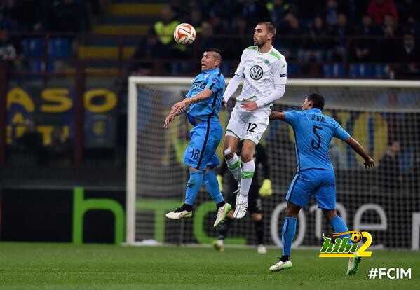 فيديو : فولفسبورج ينجح في الفوز على الإنتر ويتأهل لربع النهائي من الدوري الاوروبي
