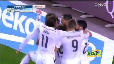 كريستيانو يسجل هدف التعادل في شباك برشلونة
