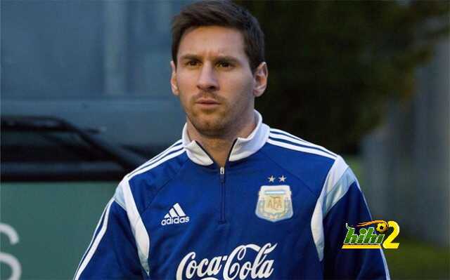 messi-sintio-molestias-pie-1427214140017