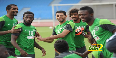 فيديو : نجوم الاخضر يشاركون في لوحة عاصفة الحزم
