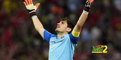 كاسياس يتألق مع المنتخب الإسباني و يوقف زحف أوكرانيا