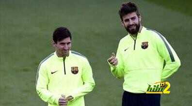 صور : برشلونة يخوض أولى تدريباته على ملعب حديقة الأمراء استعدادا لباريس