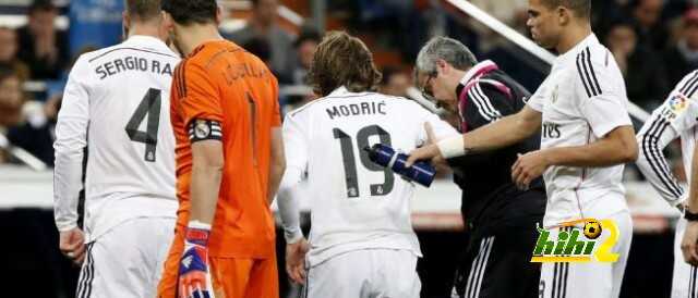مودريتش مصاب في ركبته وقد لايتواجد أمام أتلتيكو