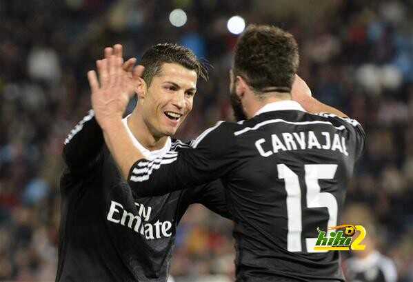 ريال مدريد يضرب أشبيلية بالهدف الثالث