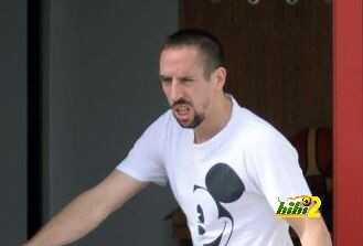 ريبيري يغيب عن مواجهة برشلونة في إياب دوري الأبطال
