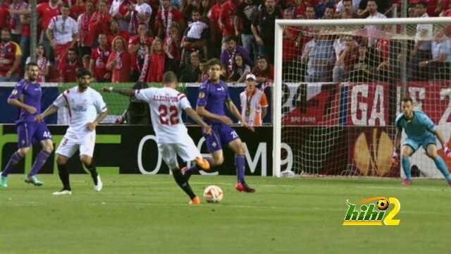 فيورنتينا ينهي الشوط الاول متأخراً امام اشبيلية