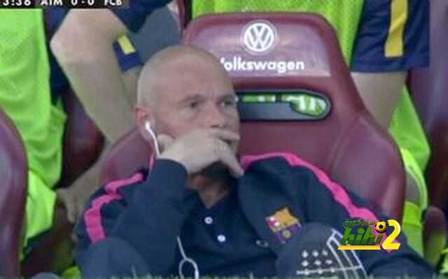 أنطونيو كان ينقل نتائج مباراة ريال مدريد و إسبانيول لطاقم برشلونة الفني