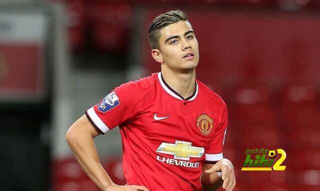 بيريرا يتوج بجائزة أفضل لاعب شاب في مانشستر يونايتد