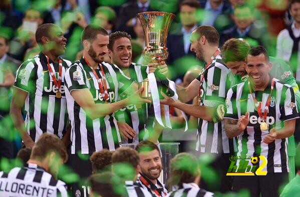 صور : فرحة أليغري ورئيس اليوفينتوس بلقب الكأس