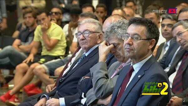 صور : بارتوميو وانريكي وزوبيزاريتا في حفل تكريم تشافي