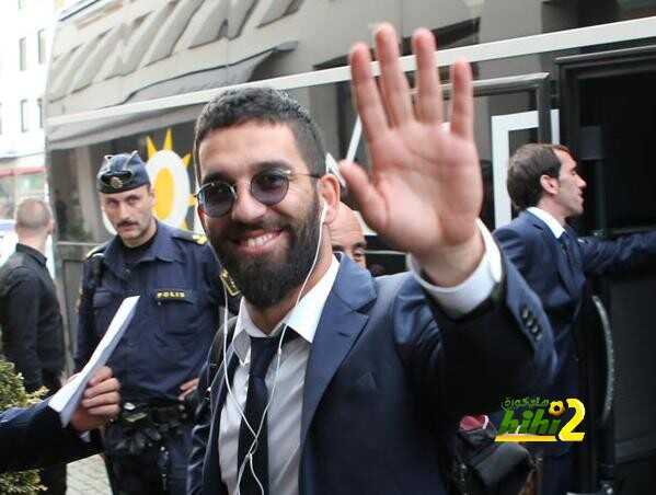 توران : بعد معاناة اللعب ضد ميسي ونيمار الآن أحظى بشرف اللعب معهم